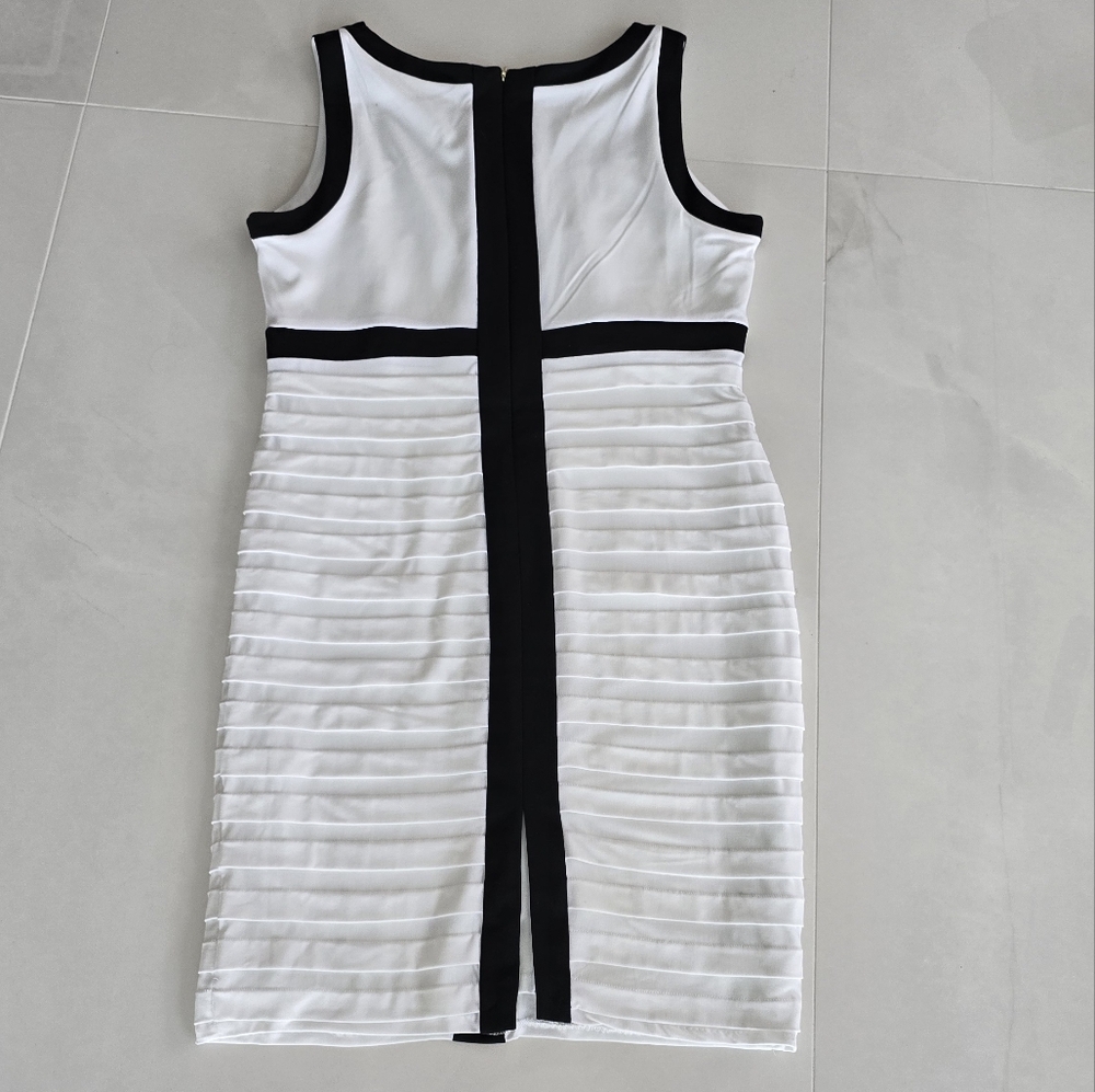 Thalia Sodi Black and White Dress With Mesh Detail - XL - Picture 4 of 4